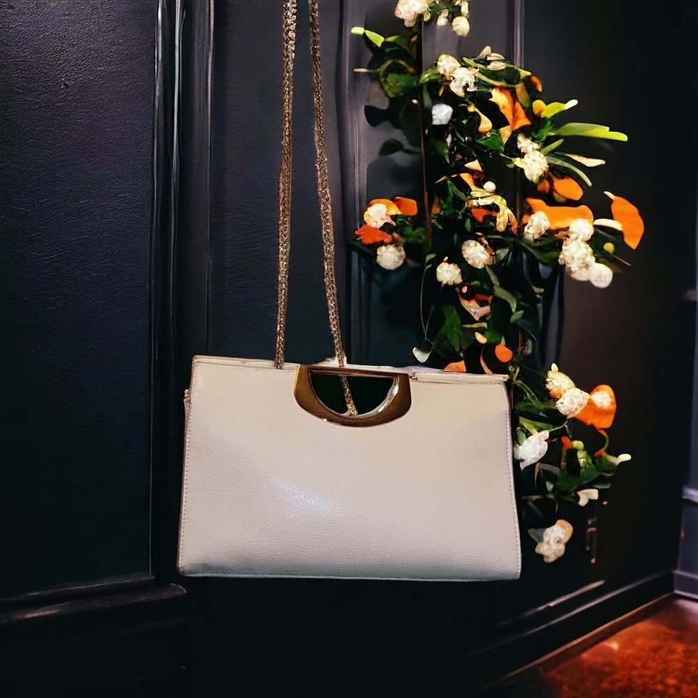 "C" Brand | ✨ Cream & Gold Handbag w/ Cross-Body Chain | EUC ✨